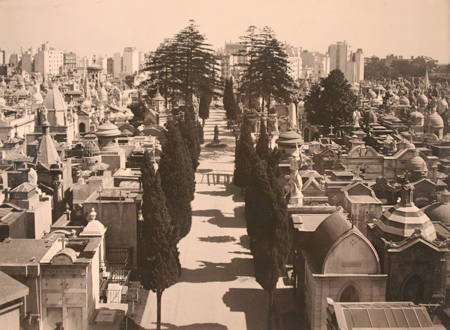 AGN, 1953 pic, Recoleta Cemetery