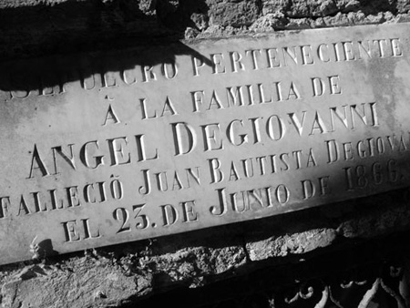 Ángel Degiovanni, Recoleta Cemetery