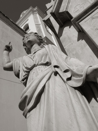 J.F. Giraldes, Recoleta Cemetery