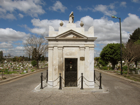 Cementerio de San José de Flores, Buenos Aires, Flores