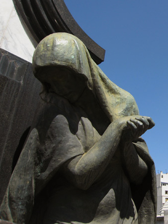 Art Deco, Alejandro Virasoro, Neo-Byzantine vault, Recoleta Cemetery