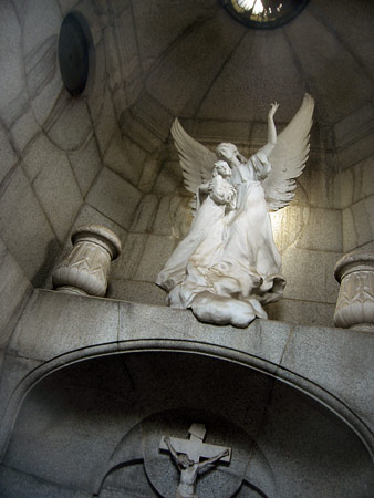 Rómulo Otamendi, Recoleta Cemetery