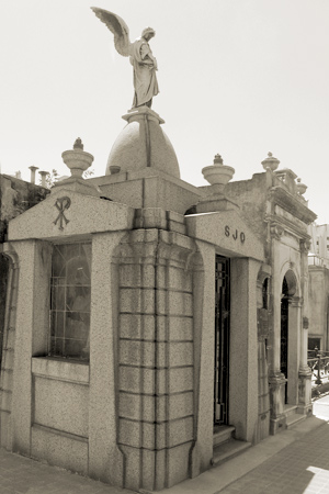 Sixto J. Quesada, Recoleta Cemetery