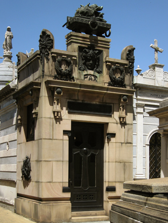 Sebastián Perelli, Recoleta Cemetery