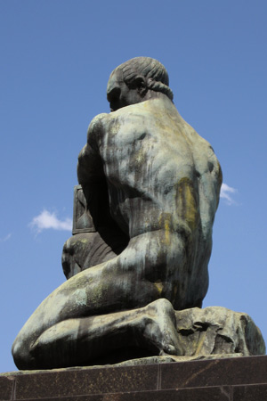 Familia Manuel Cerini, Troiano Troiani, Recoleta Cemetery