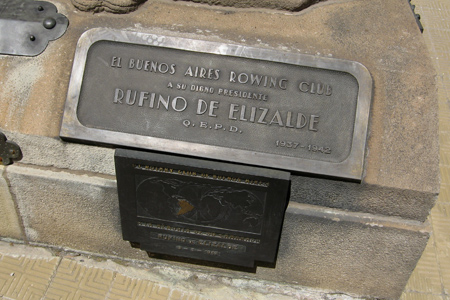 Rufino de Elizalde, Recoleta Cemetery