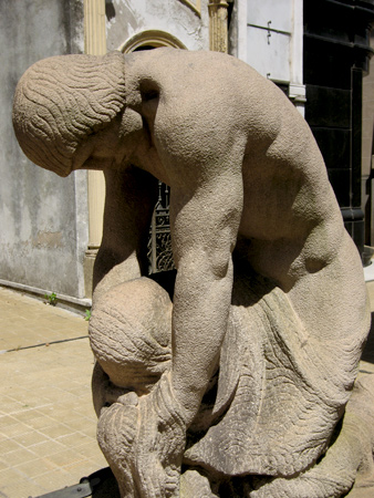 Rufino de Elizalde, Recoleta Cemetery