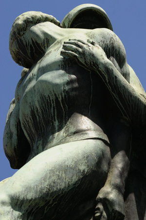 Eduardo Lonardi, Recoleta Cemetery