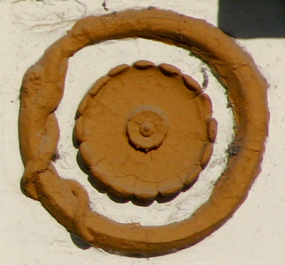 Ouroboros, Recoleta Cemetery