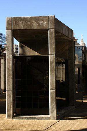 Herrera-Noble, Recoleta Cemetery