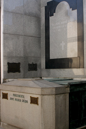 José María Guido, Recoleta Cemetery