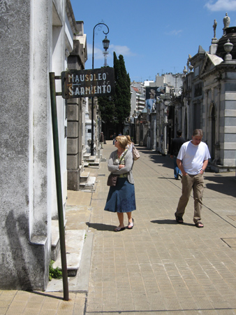 Sarmiento, Recoleta Cemetery