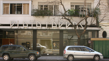 Plata Lappas, Avenida Santa Fe