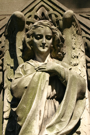 Father Fahy, Recoleta Cemetery