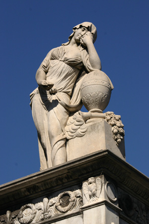 Manuel Alcorta, Recoleta Cemetery