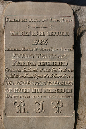 Ángel Medina, Recoleta Cemetery