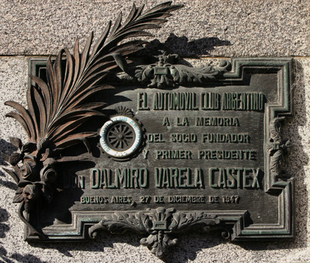 Dalmiro Varela Castex, Recoleta Cemetery