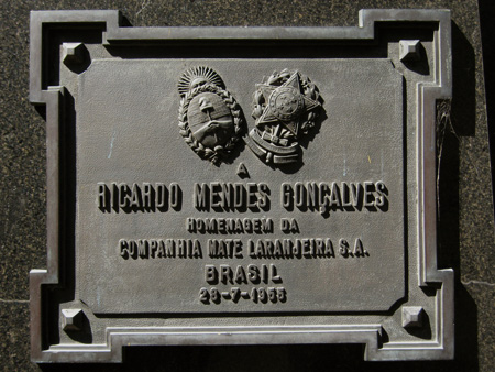 Mendes Gonçalves, Recoleta Cemetery