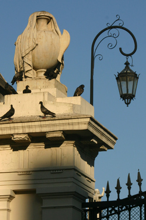 Urns, Recoleta Cemetery