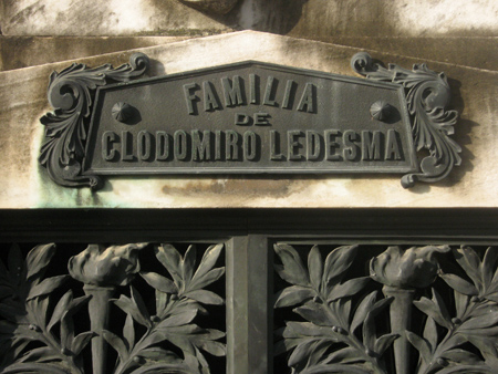 Clodomiro Ledesma, Recoleta Cemetery