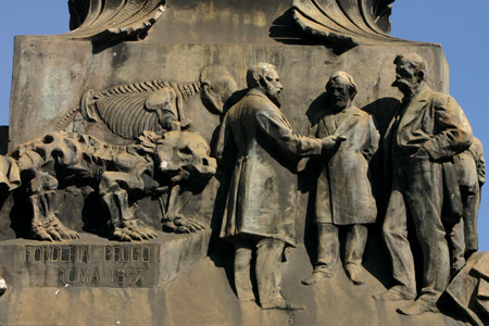 Francisco Muñiz, Recoleta Cemetery