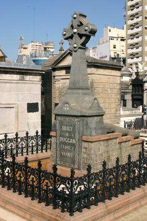 Duggan family vault, Recoleta Cemetery