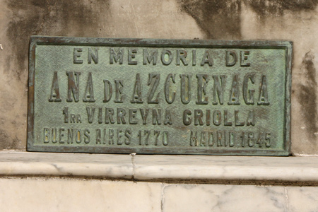 Ana de Azcuénaga, Recoleta Cemetery