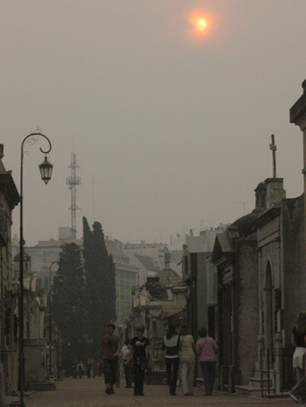 Smoky sunset, Recoleta Cemetery