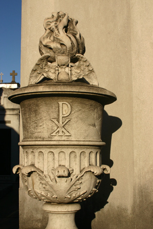Symbol cluster, Recoleta Cemetery