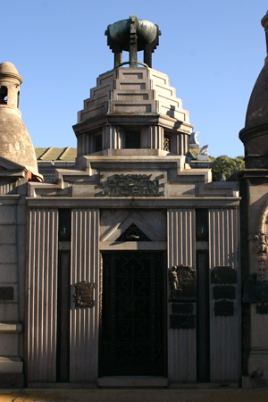Cementerio de la Chacarita, Buenos Aires, Familia Bozzini-Morini, Art Deco Cementerio de la Chacarita, Buenos Aires, Familia Bozzini-Morini, Art Deco