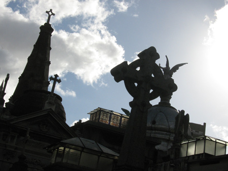 Winter sun, Recoleta Cemetery