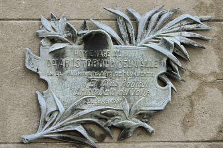 Aristóbulo del Valle, Recoleta Cemetery