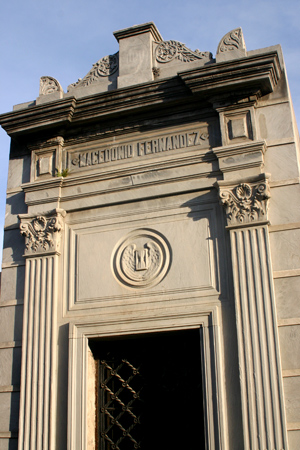 Recoleta Cemetery, Buenos Aires, Macedonio Fernández