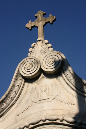 Timoteo Balbín, Recoleta Cemetery