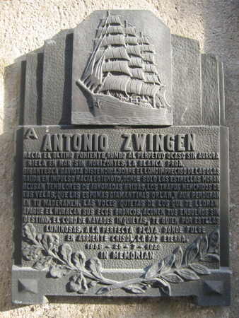 Antonio Zwingen, Recoleta Cemetery