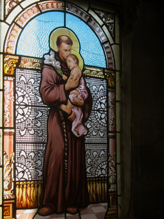 Familia de Antonio Mones Ruiz, Recoleta Cemetery