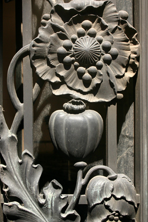 Poppy, Recoleta Cemetery