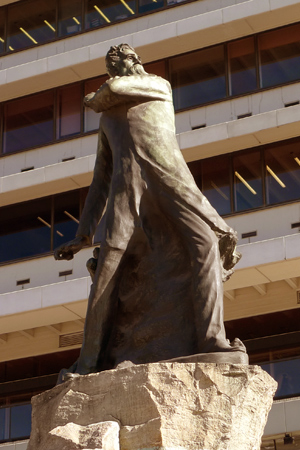 Leandro Alem statue, Pedro Zonza Briano