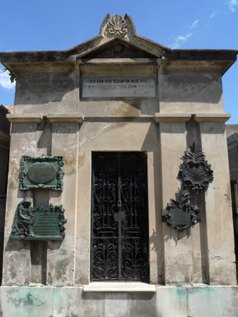 Luis Saénz Peña, Recoleta Cemetery