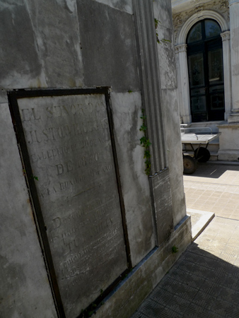 Tombstone, Recoleta Cemetery