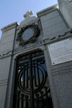 Lucio Victorio Mansilla, Recoleta Cemetery