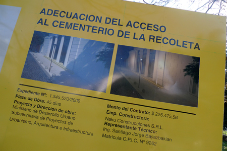 Buenos Aires, Recoleta Cemetery, entrance gate