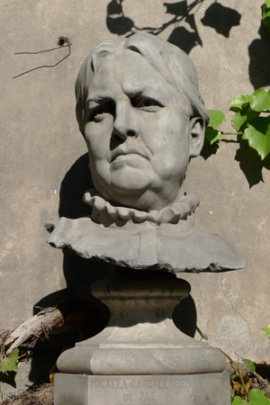 Recoleta Cemetery, Michaela Cascallares de Paz, Carlos Morra