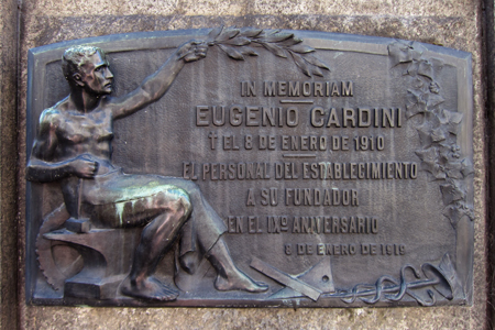 Recoleta Cemetery, Buenos Aires, Eugenio Cardini, Julián García Núñez