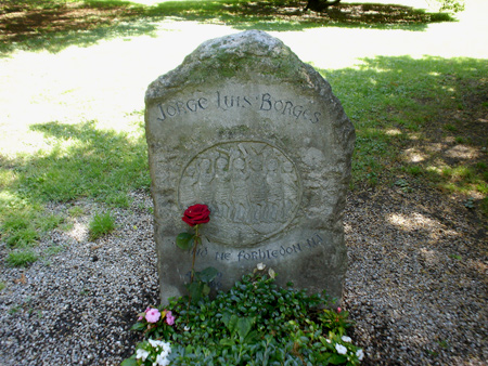 Jorge Luis Borges, Plainpalais Cemetery