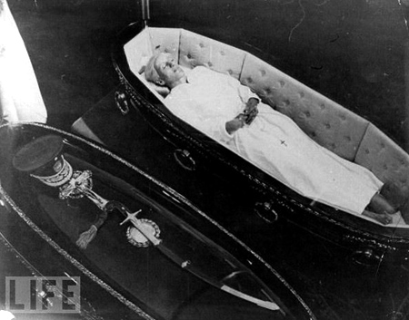 Life magazine, Eva & Juan Perón caskets